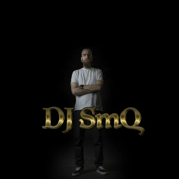DJ SmQ